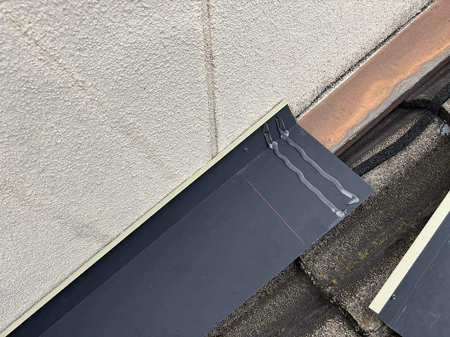 板金の設置
